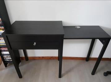 Bureau Ikea beschikbaar voor biedingen
