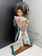 Geisha in schitterende kimono Japanse pop, Collections, Comme neuf, Enlèvement ou Envoi, Poupée