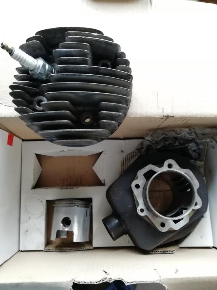 Vespa PX80 cilinder en piston, Vélos & Vélomoteurs, Pièces de cyclomoteur | Scooters, Utilisé, Vespa, Cylindre, Enlèvement