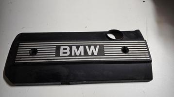 Afdekkap klepdeksel M52 BMW 3 / 5 / 7 / Z3 serie E36 E39 E39 beschikbaar voor biedingen