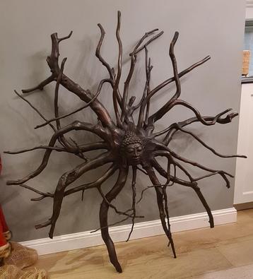 Indonesisch kunstwerk beschikbaar voor biedingen