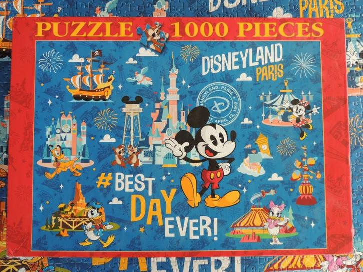 Puzzle 1000 pièces - Disneyland Paris 2019 - Best day ever, Hobby en Vrije tijd, Denksport en Puzzels, Legpuzzel, Ophalen