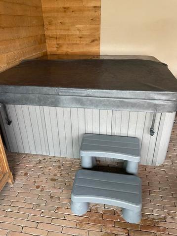 Jacuzzi, spa silver marble, Enlèvement, Utilisé, Couverture, Fixé