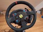 Thrustmaster T300 Ferrari race stuur + pedalenset + stand, Games en Spelcomputers, Ophalen, Zo goed als nieuw, Stuur of Pedalen