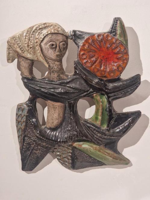 Elisabeth VANDEWEGHE , meisje met bloem , Perignem amphora, Antiek en Kunst, Antiek | Keramiek en Aardewerk, Ophalen of Verzenden