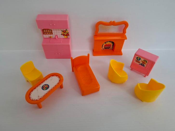 Vintage Tyco Sesamstraat Sesame Street Play Cottage meubels, Verzamelen, Poppenhuizen en Toebehoren, Gebruikt, Gebruiksvoorwerp
