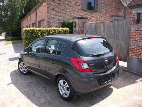 Opel Corsa 1.2 Benz,REEDS BLANCO GEKEURD,ZEER PROPER, Auto's, Opel, Particulier, Corsa, ABS, Airbags, Airconditioning, Bluetooth