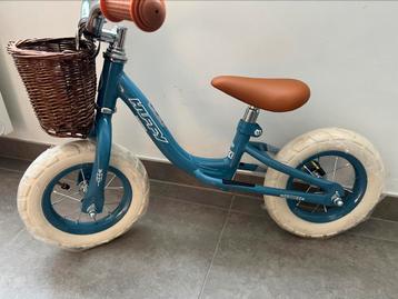 Nieuwe loopfiets retro blauw vanaf 2 jaar beschikbaar voor biedingen