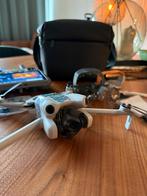 Dji mini 4 - fly more combo + accessoires, Enlèvement ou Envoi, Comme neuf