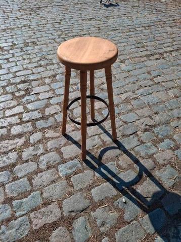 Vintage barkrukken 6 stuks beschikbaar voor biedingen