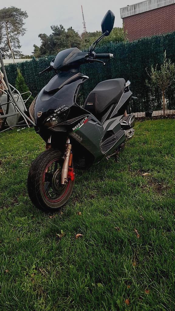 NECO GPX 50 4takt scooter A klasse, Fietsen en Brommers, Scooters | Yamaha, Zo goed als nieuw, Ophalen