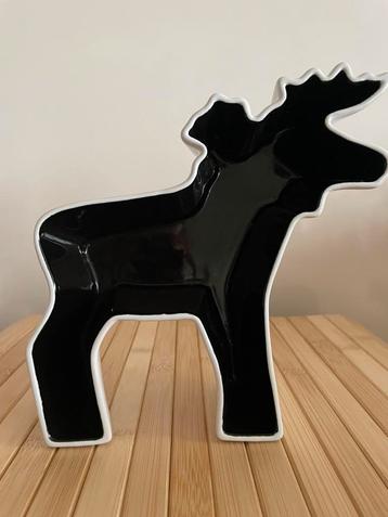 Moose bowl by Ylva Olsson for Sagaform. Keramiek beschikbaar voor biedingen