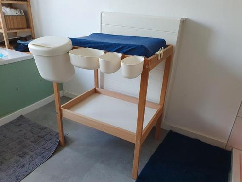 Verzorgingstafel IKEA Sniglar - met kussen, hoes en bakjes, Kinderen en Baby's, Kinderkamer | Commodes en Kasten, Gebruikt, Ophalen