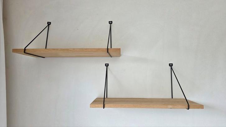 Set van 2 Wandplankjes – Hout & Metaal – 60 x 23 cm, Huis en Inrichting, Woonaccessoires | Wandplanken en Boekenplanken, Zo goed als nieuw