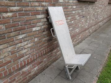 Pannenwagen beschikbaar voor biedingen