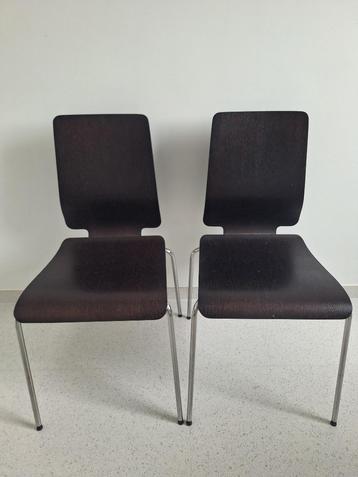 2 zwart-bruine vintage Ikea Gilbert stoelen beschikbaar voor biedingen