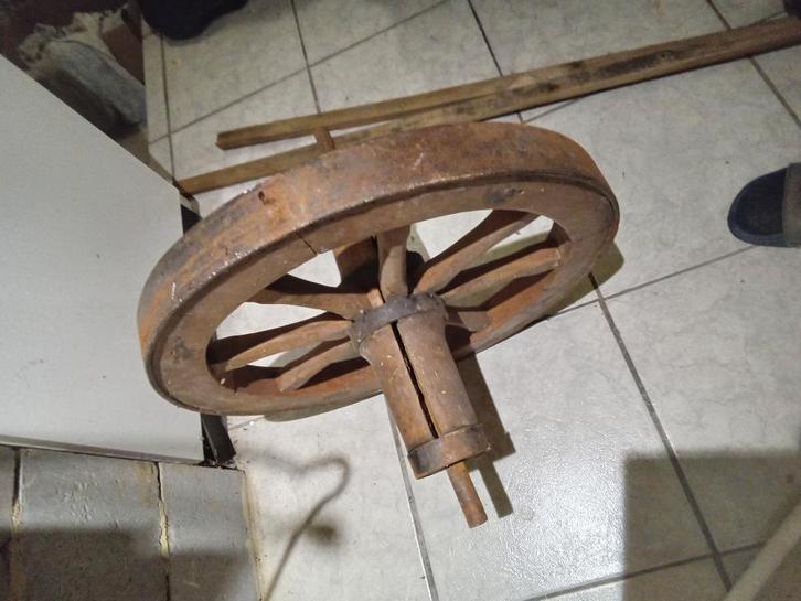 Roue de brouettes, Jardin & Terrasse, Brouettes, Enlèvement