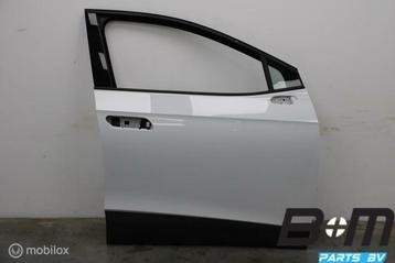 Portier rechtsvoor VW ID4 LS9R 11A831056A beschikbaar voor biedingen