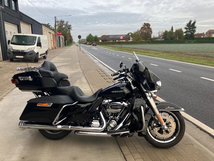 electra glide limited met jekill and hyde uitlaat, Motoren, Motoren | Harley-Davidson, Bedrijf, Toermotor, meer dan 35 kW, 2 cilinders