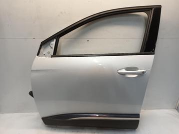 PORTIER LINKS VOOR Peugeot 3008 II (M4 / MC / MJ / MR) beschikbaar voor biedingen