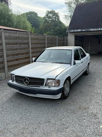 mercedes benz W201/190e 2.3 8v benzine beschikbaar voor biedingen