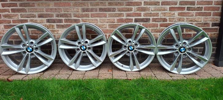 Jantes BMW Styling 658 à rayons en V, Autos : Pièces & Accessoires, Pneus & Jantes, Jante(s), Pneus été, 18 pouces, 225 mm, Véhicule de tourisme