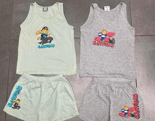 328: 2 Garfield setjes short en tshirt maat 122 en 128, Kinderen en Baby's, Kinderkleding | Maat 122, Zo goed als nieuw, Setje