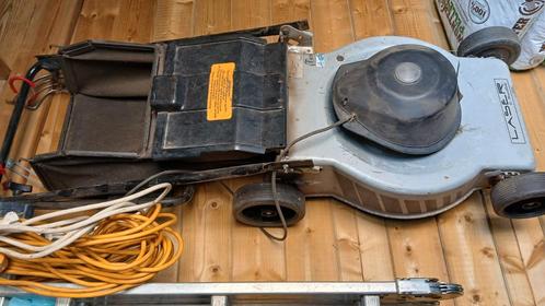 Elektrische grasmaaier., Tuin en Terras, Grasmaaiers, Zo goed als nieuw, Elektrische grasmaaier, Ophalen
