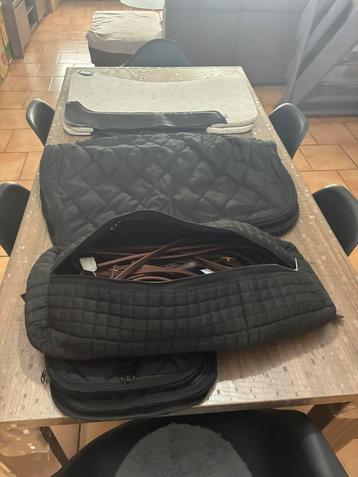 Verkoop van veel nieuwe Amerikaanse paardrijuitrusting!!! beschikbaar voor biedingen