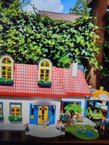 Playmobil familiehuis beschikbaar voor biedingen