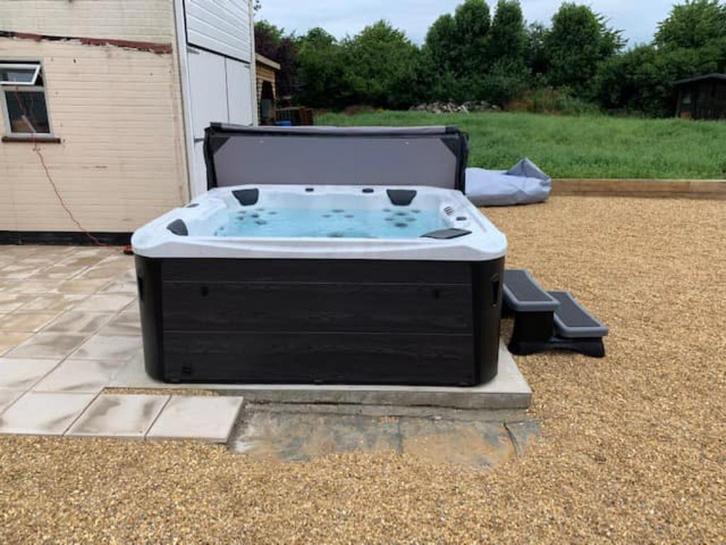 jacuzzi neuf pas cher-meilleur prix partout REMISE jq'a 45%, Tuin en Terras, Terrasdelen en Vlonders, Nieuw, Ophalen