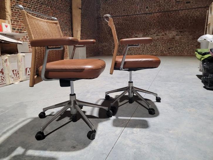 Vitra  - Eames  Stoelen, Fietsen en Brommers, Fietsen | Vouwfietsen, Zo goed als nieuw, Ophalen