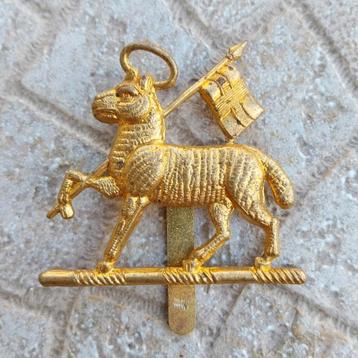 West surrey regiment royal queens regiment wo2 Cap badge beschikbaar voor biedingen