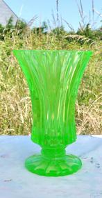 vase sur pied en cristal ouraline, Ophalen of Verzenden