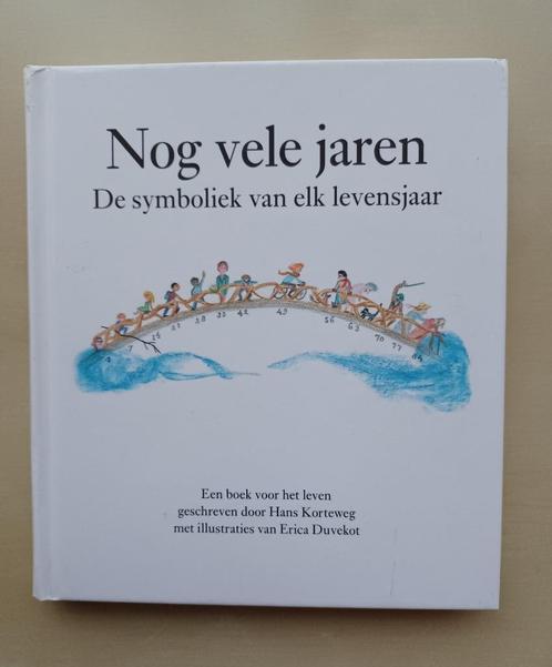 Nog vele jaren - Symboliek van elk levensjaar, Boeken, Esoterie en Spiritualiteit, Zo goed als nieuw, Achtergrond en Informatie
