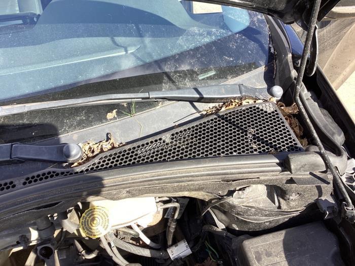 Moteur + mécanique essuie-glace d'un Peugeot 208, Autos : Pièces & Accessoires, Vitres & Accessoires, Peugeot, Utilisé, 3 mois de garantie