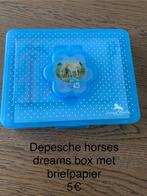 Box met briefpapier, Kinderen en Baby's, Ophalen, Zo goed als nieuw
