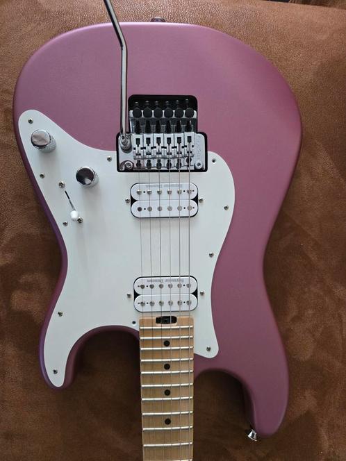 Vends 4 charvel et 1 ibanez az, Muziek en Instrumenten, Snaarinstrumenten | Gitaren | Elektrisch, Gebruikt, Ibanez, Ophalen of Verzenden