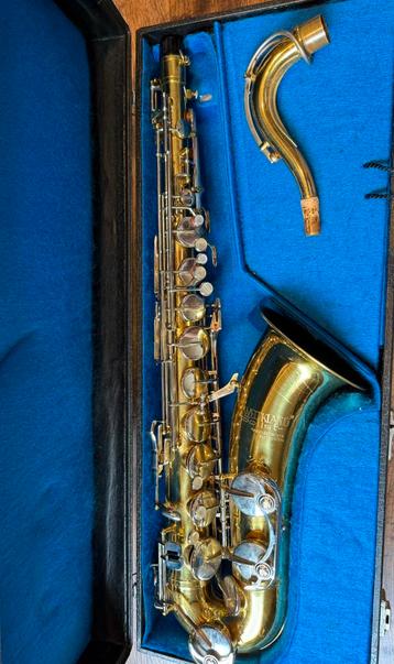 Vintage Weltklang Soloist Tenor Saxofoon beschikbaar voor biedingen