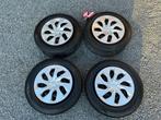 Banden + wieldeksels Toyota Yaris Cross Dynamic 16", Ophalen, 16 inch, All Season, Band(en)