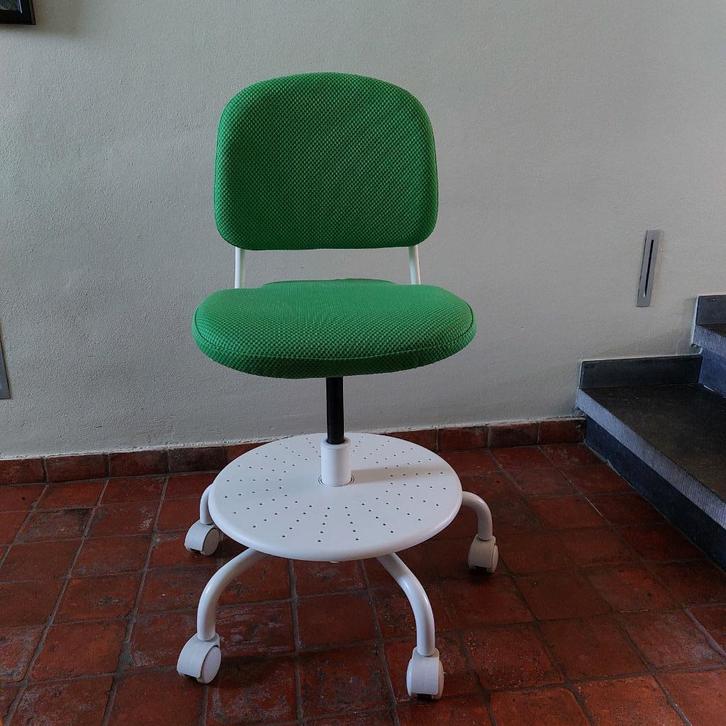 Bureaustoel kind IKEA VIMUND, Huis en Inrichting, Bureaustoelen, Nieuw, Bureaustoel, Groen, Ergonomisch, Ophalen