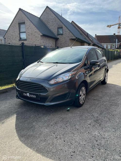 2015 Ford Fiesta 1.25 Benzine Gekeurd Airco, Autos, Ford, Entreprise, Achat, Fiësta, ABS, Airbags, Air conditionné, Alarme, Verrouillage central