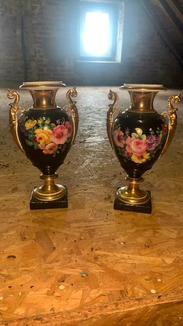 2 magnifiques vases