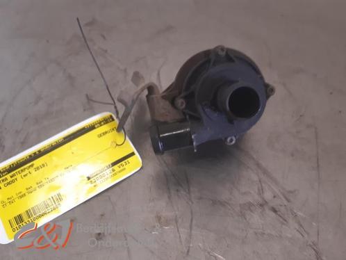Extra waterpomp van een Volkswagen Caddy, Auto-onderdelen, Airco en Verwarming, Volkswagen, Gebruikt, 3 maanden garantie, Ophalen of Verzenden