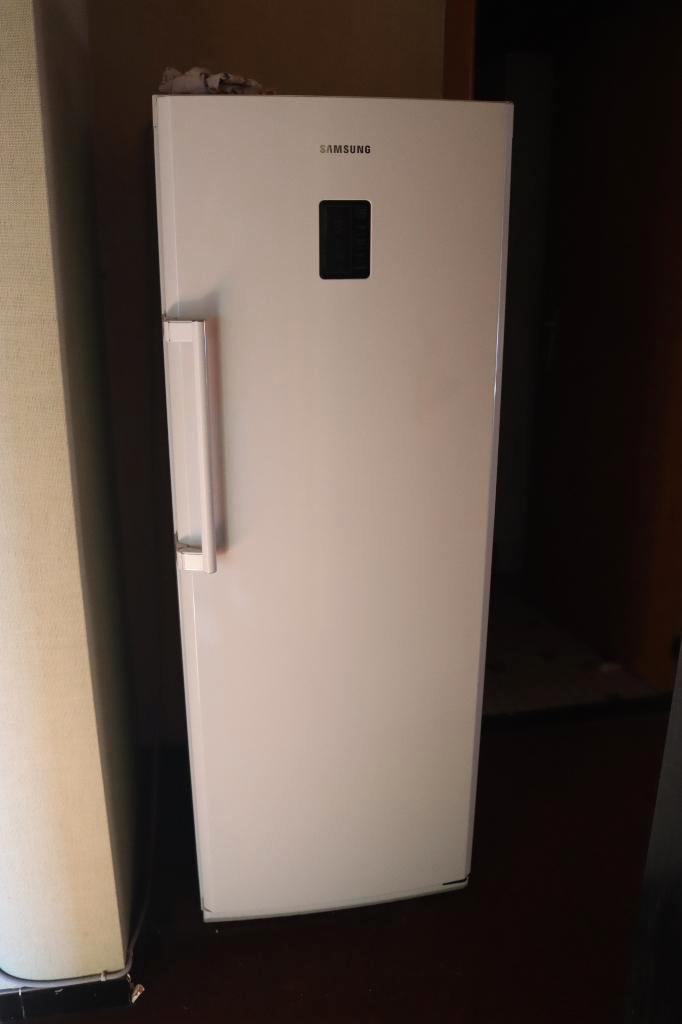 Koelkast Samsung RR61FJSW gebruikt, Elektronische apparatuur, Koelkasten en IJskasten, Zonder vriesvak, Ophalen
