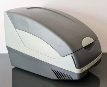 Thermo-elektrische auto- en reiskoeler