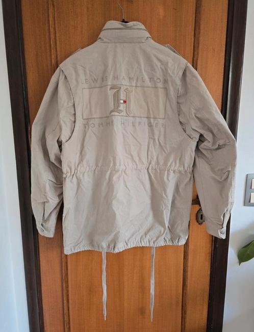 Jas Tommy Hilfiger  Lewis Hamilton maat M mooie staat, Kleding | Heren, Jassen | Zomer, Zo goed als nieuw, Maat 48/50 (M), Ophalen of Verzenden