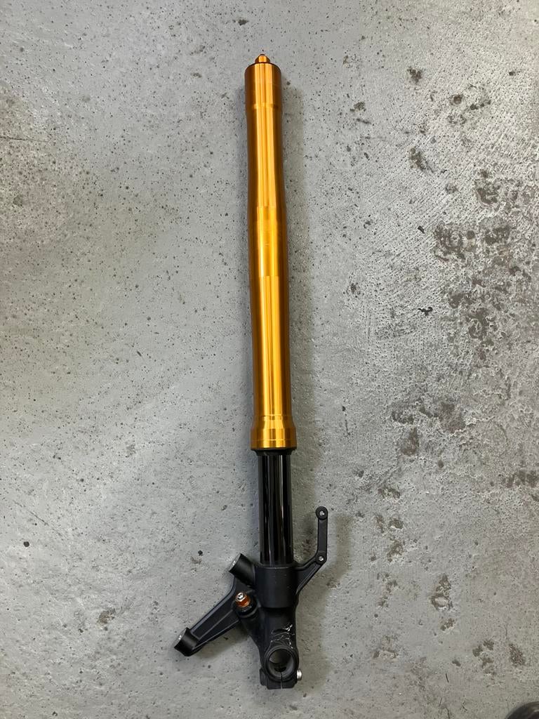 Yamaha MT09-SP 2023 vorkbeen rechts, Ophalen of Verzenden, Gebruikt