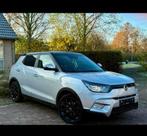 SsangYong Tivoli – Benzine -2017- full option-Black Edition, Auto's, SsangYong, Handgeschakeld, 5 deurs, SUV of Terreinwagen, Zilver of Grijs