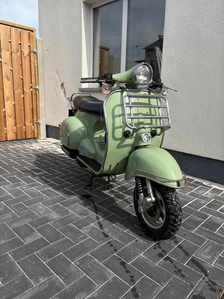 Te koop Neco abruzzi 50cc in nieuwe staat, Fietsen en Brommers, Snorfietsen en Snorscooters, Zo goed als nieuw, Ophalen